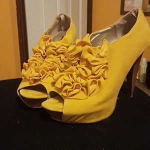 Charlotte Russe Ruffled Opentoed High Heels Yellow